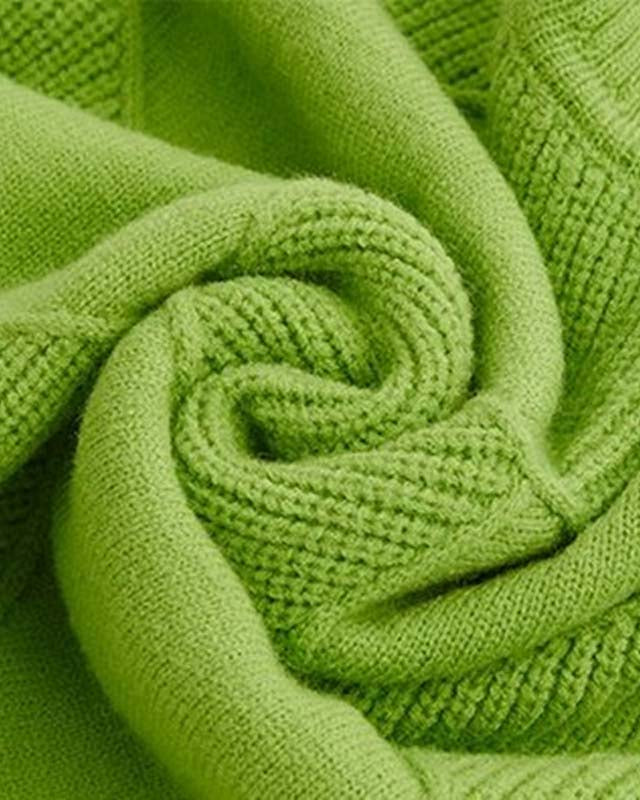 Alder & Thread | Denise | Sophisticated Turtleneck Sweater with Exquisite Details